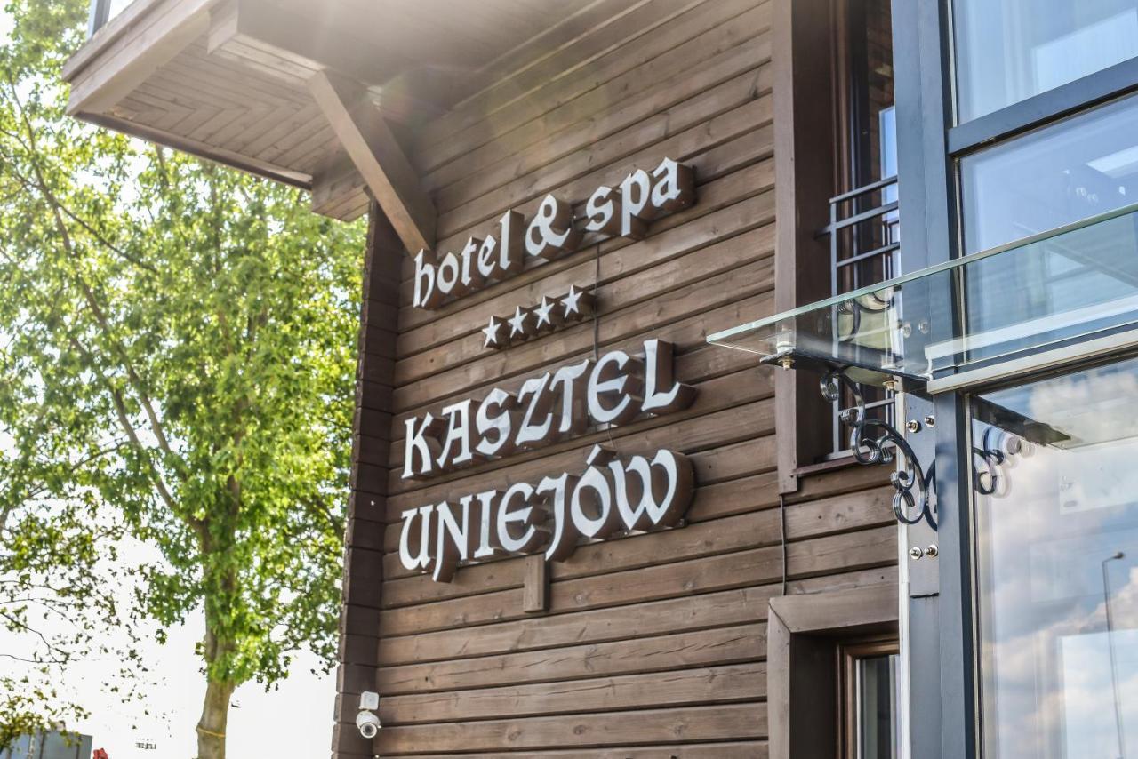 Hotel & Spa **** Kasztel Uniejów Eksteriør billede